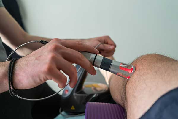 class 4 laser for knee pain